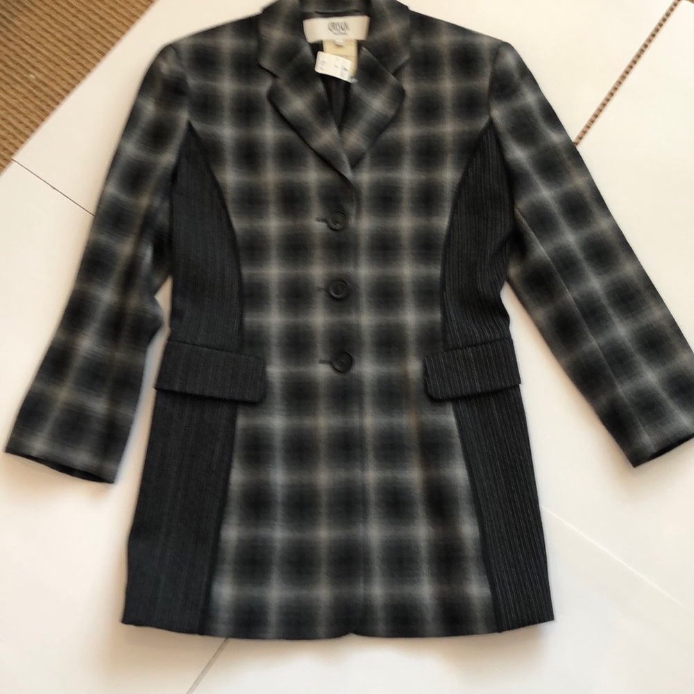 Crisca multi printed jacket.  Funky designer - Picture 5 of 7